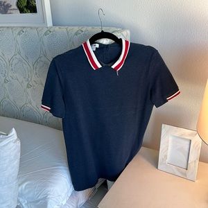 Lacoste Tee size 40